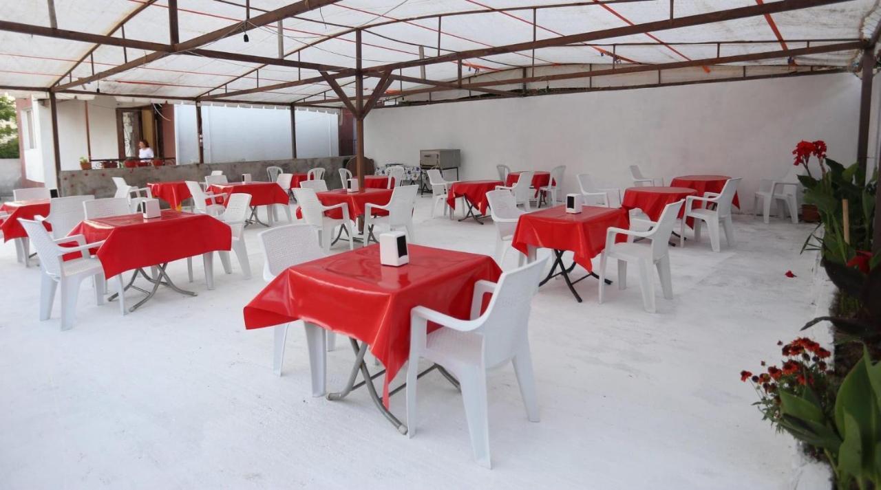 Theodora Otel Ureki Dış mekan fotoğraf