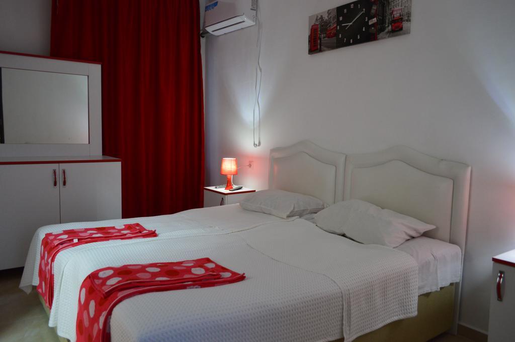 Theodora Otel Ureki Dış mekan fotoğraf