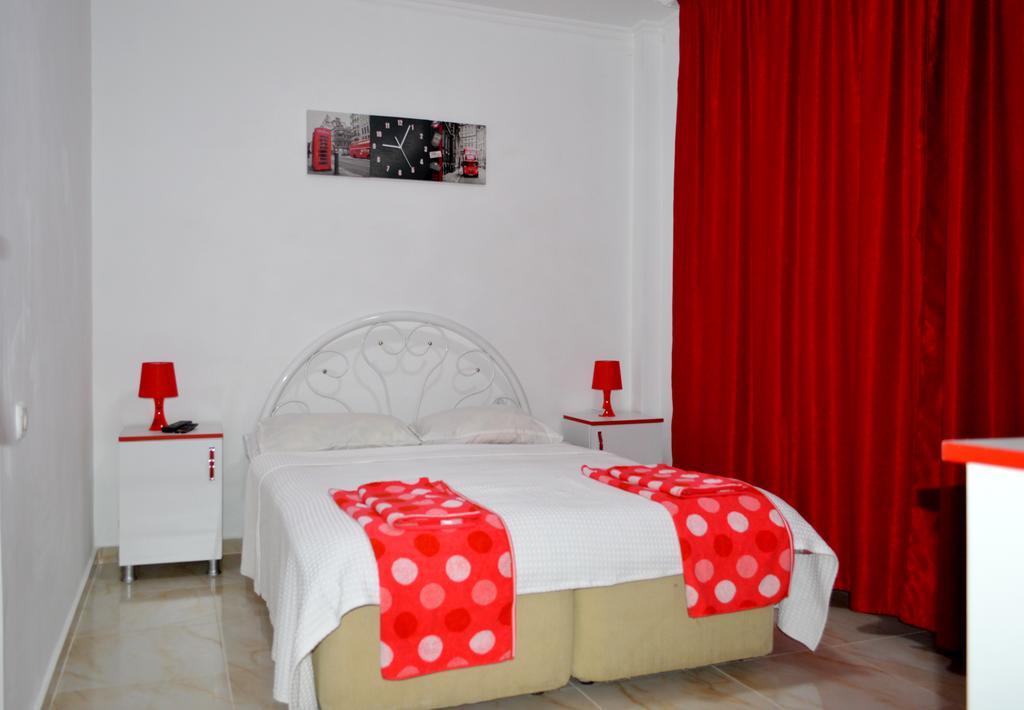 Theodora Otel Ureki Dış mekan fotoğraf