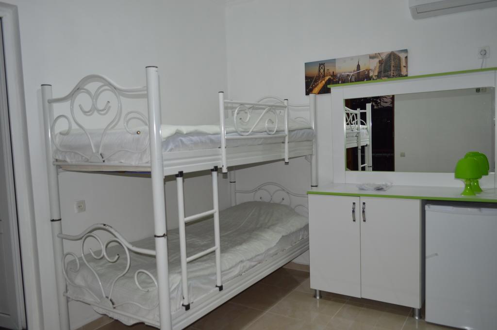 Theodora Otel Ureki Dış mekan fotoğraf