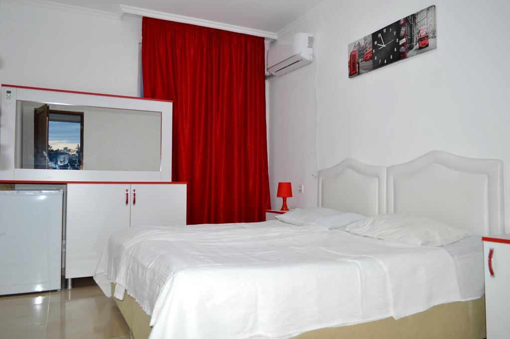 Theodora Otel Ureki Dış mekan fotoğraf